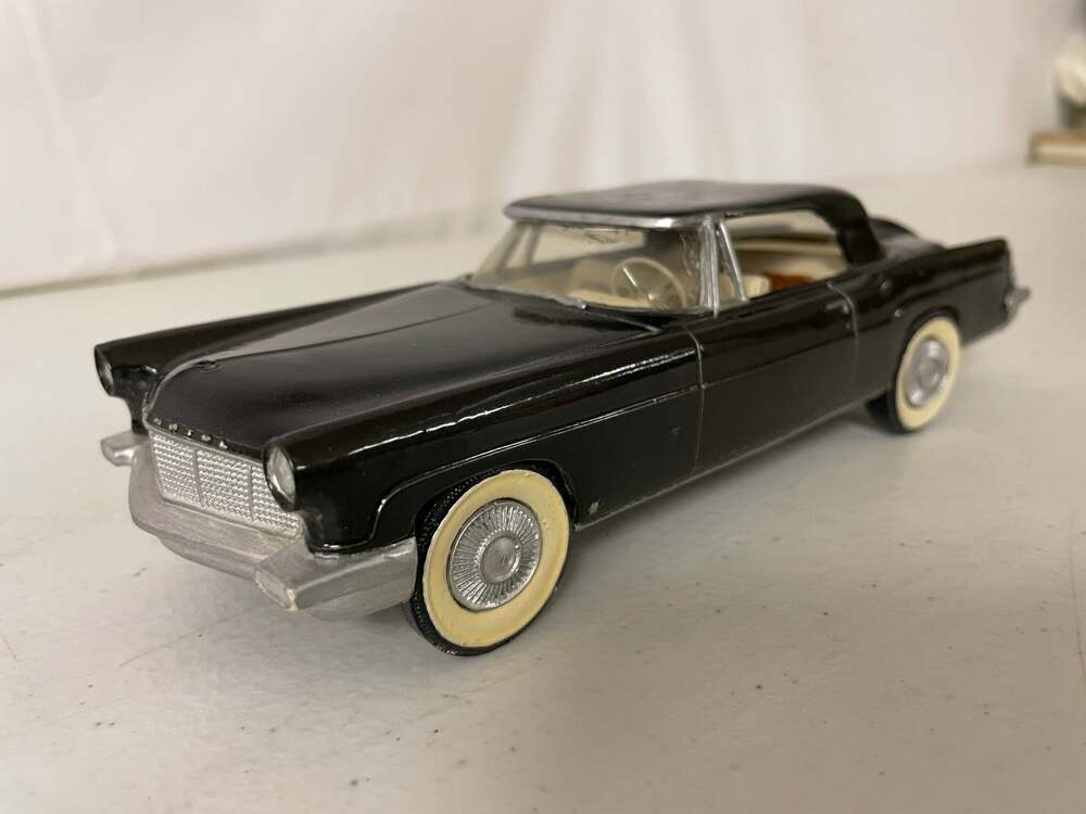 RARE RESIN Vintage 1957 Miller Memorabilia Lincoln Continental Mark II Car